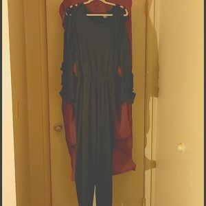 I am selling a Venus jumpsuit